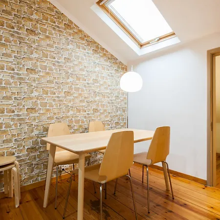 Liberty Duplex I By Lu *