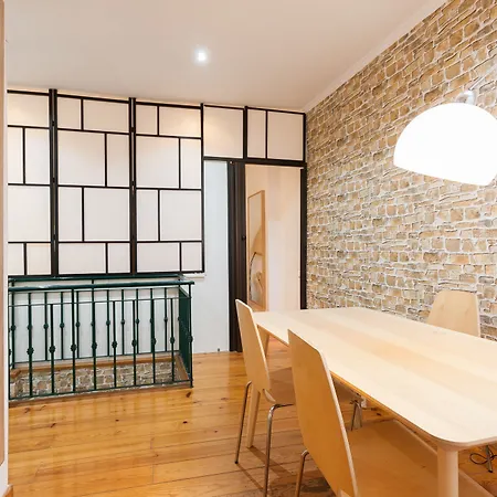 Liberty Duplex I By Lu Lisbon