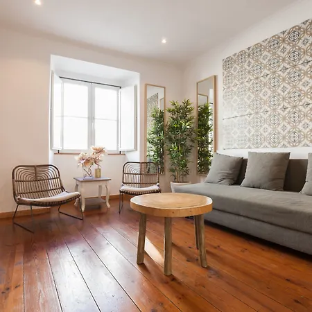 Liberty Duplex I By Lu * Lisbon